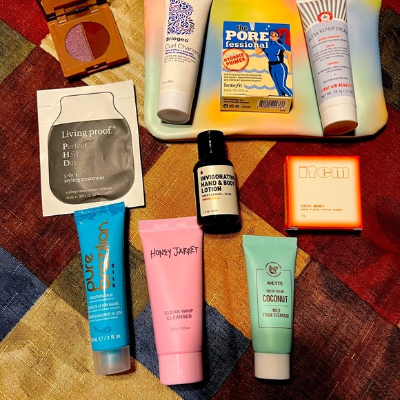 10 high end cosmetic items and pretty cosmetics bag